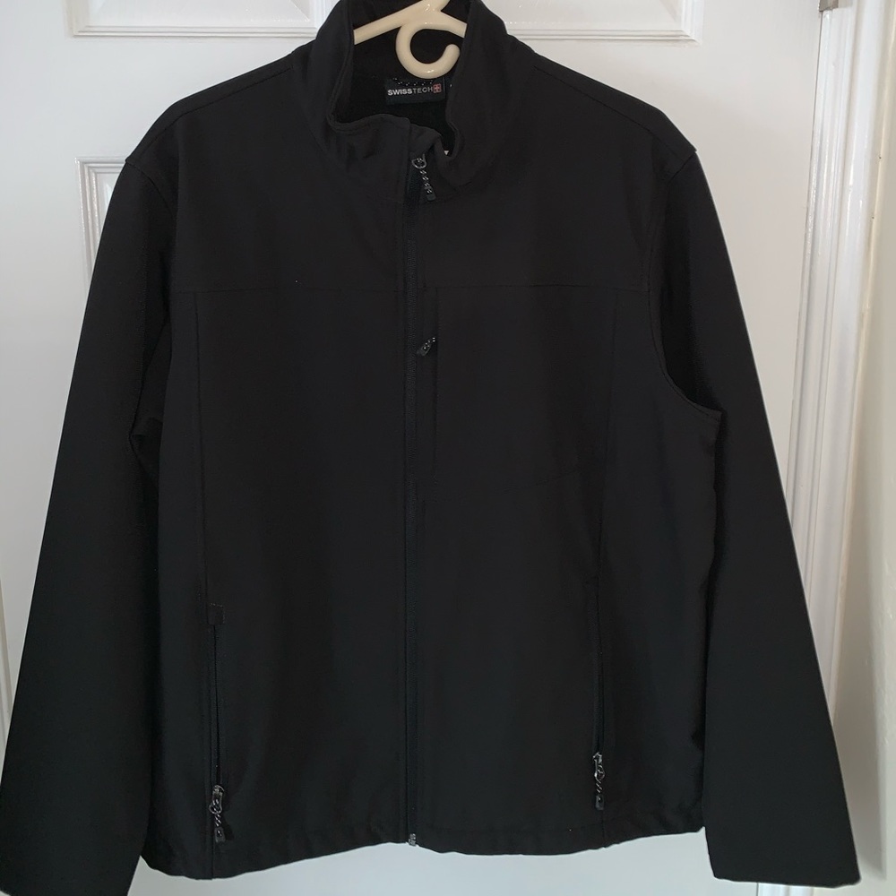 SwissTech Large Black Jacket